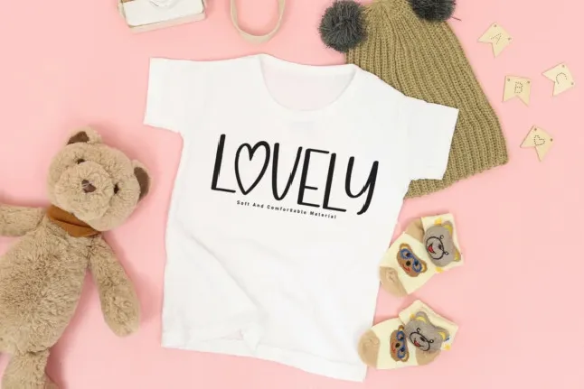 Love Cute Display font