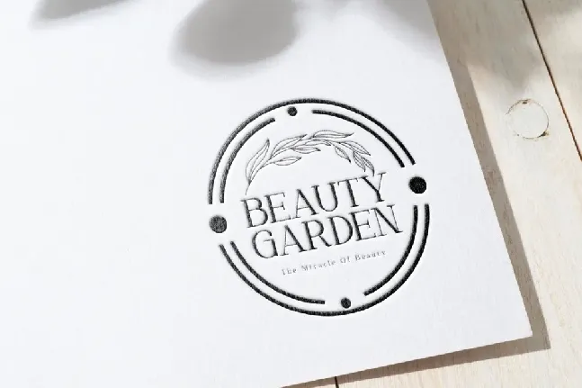 Platinum Ivory font