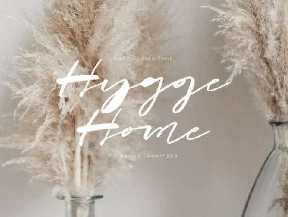 Hygge Home Brush font