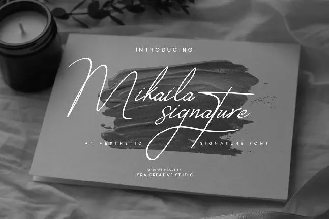 Mikaila Signature font