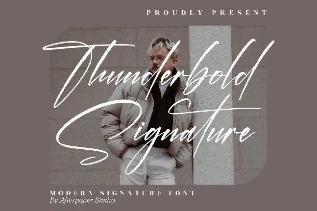 Thunderbold Signature font