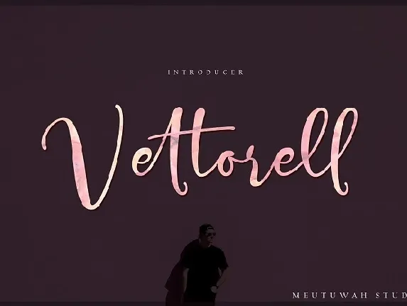 Vettorell Script font