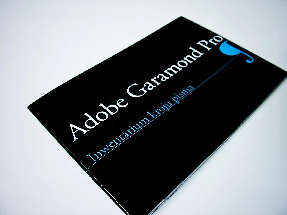 Adobe Garamond Pro font