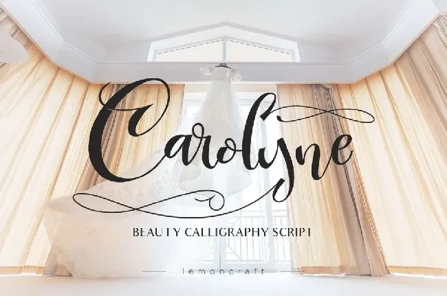 Carolyne Script Free font