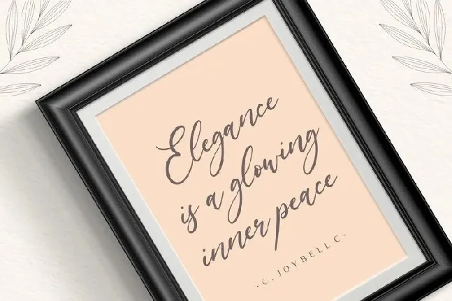 Lavineta Elegant Calligraphy font