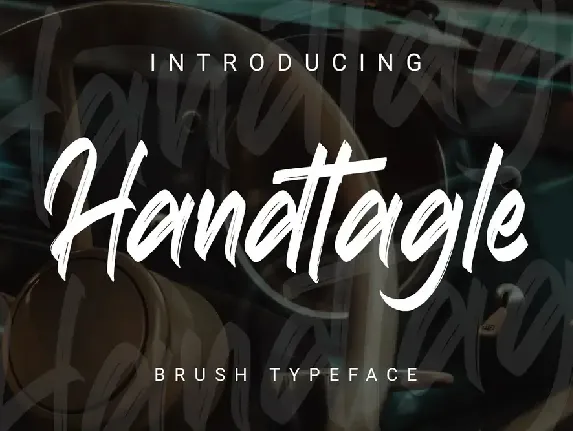 Handtagle font