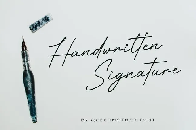 Queenmother Handwritten font