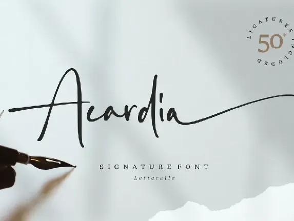 Acardia Signature font