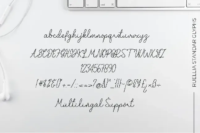 Ruellia font