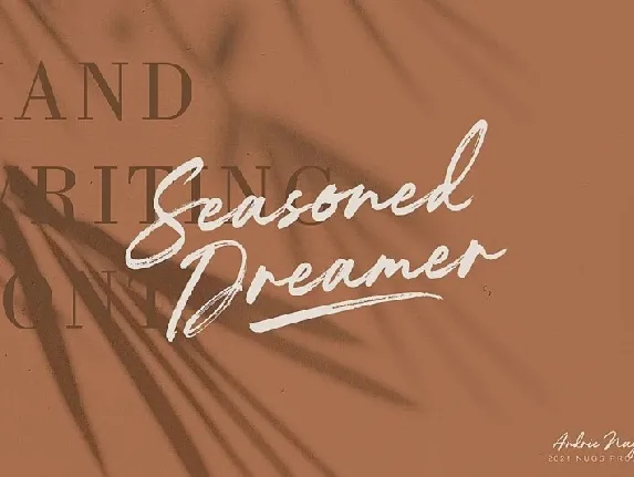 Seasoned Dreamer font