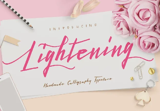 Lightening Free font