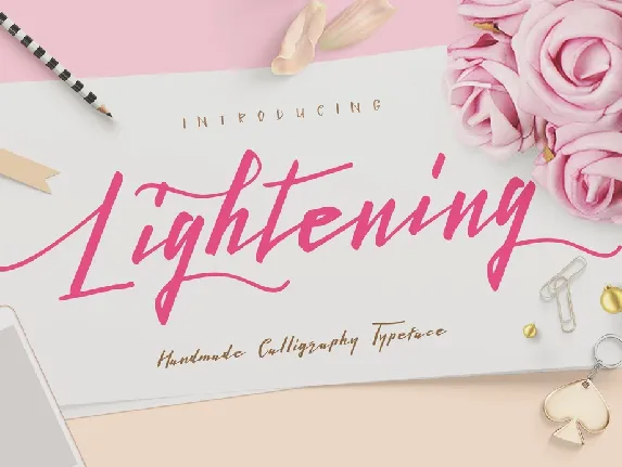 Lightening Free font