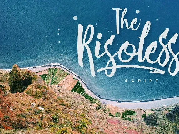 Risoless Free font