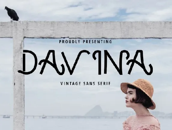 Davina Vintage font