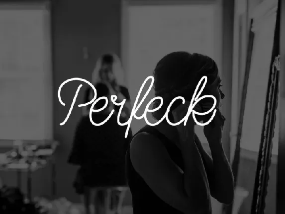 Perfeck Signature font