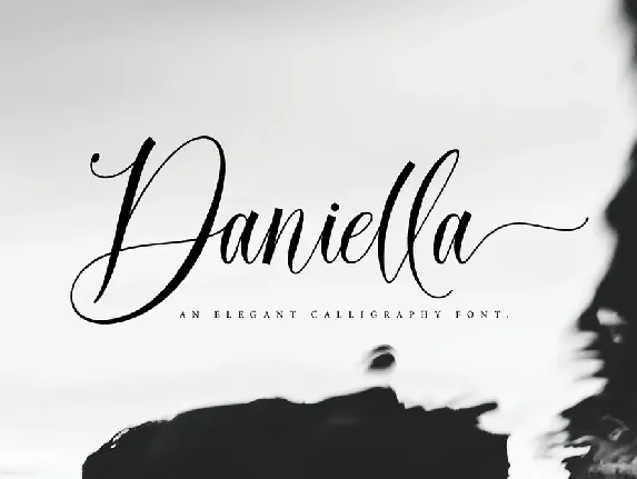 Daniella font