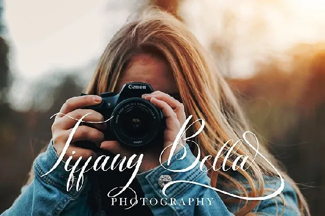 Lancelot Script font