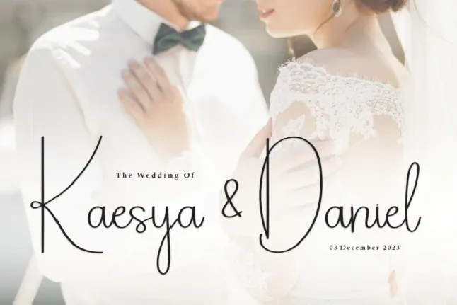 Samantha Script font