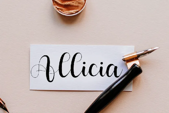 Romantic Typeface font