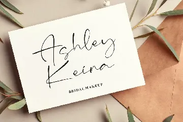 Victoria Signature Font