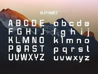 QOMODO Font