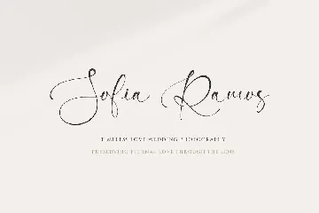 Roselyne - Modern Signature Handwriting Font