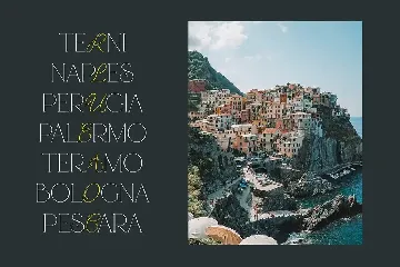 Risuali - Luxury Typeface font