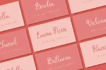 Melodina Script font