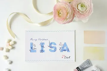 Snowy - Winter Floral Color Font