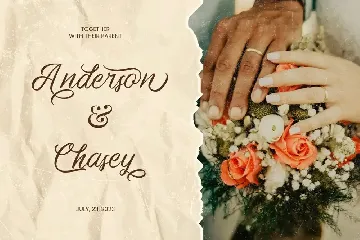 Aromatisse Classic Calligraphy Font