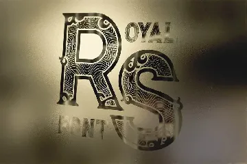 Royal - Vintage Style Font