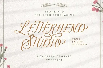 Revisella Typeface font