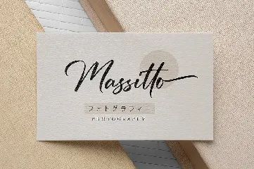 Massillo - Signature Font