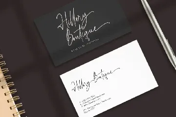 Agatha Christy Signature Collection font