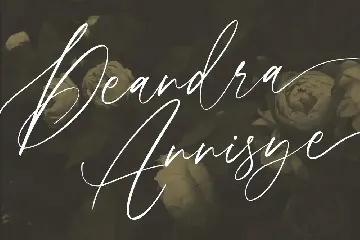 Seillamikha Feminine Script Font