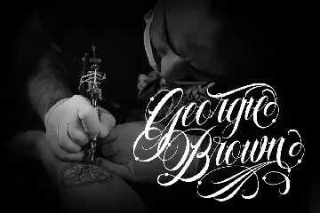 Familia Tattoo Lettering Font